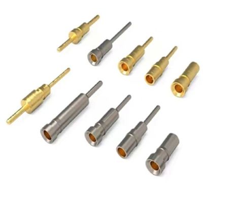 پیچ های مکانیکی ماشین آلات دقیق CNC قطعات مسی اندازه سفارشی
