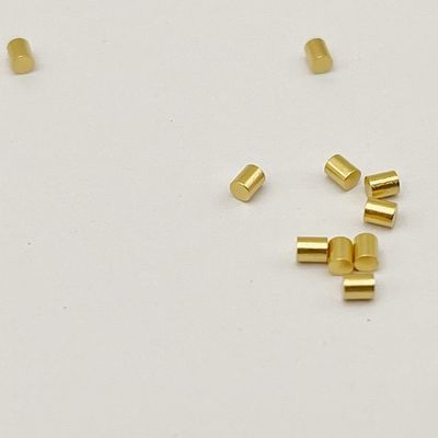پن های فرآوری شده بر روی ملامینهای سفارشی مدل SMT Gold Plating 1.5mm Male برای اتصال